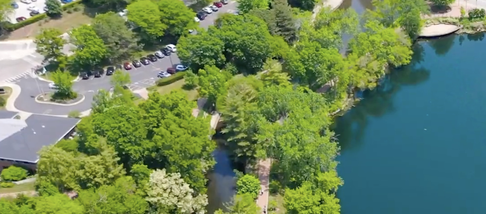 311 North Avenue, Naperville, IL 60540