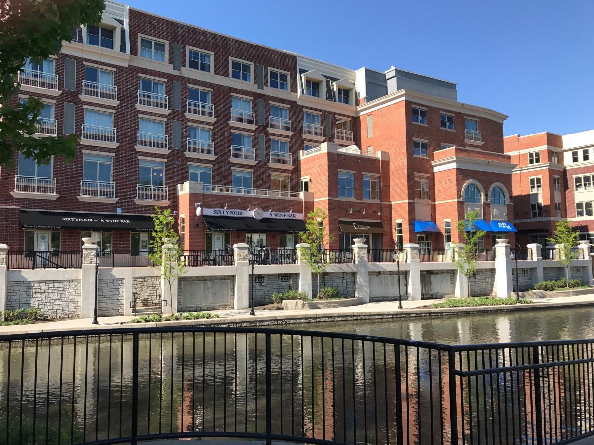 311 North Avenue, Naperville, IL 60540
