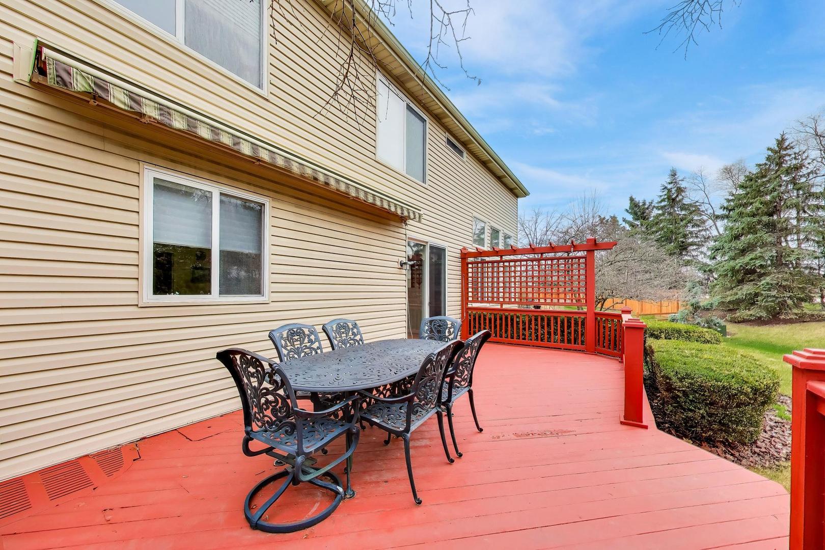 5660 Trinity Court, Gurnee, IL 60031