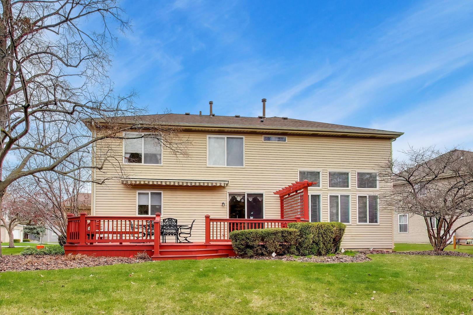 5660 Trinity Court, Gurnee, IL 60031