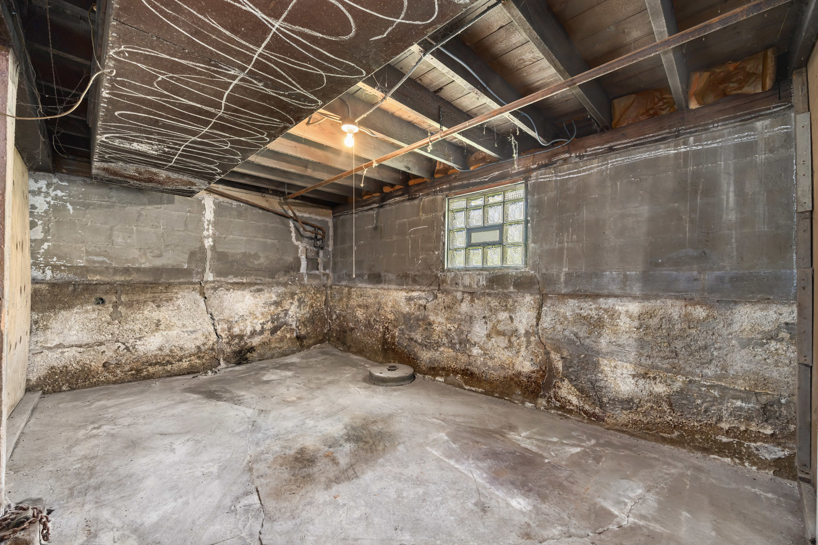 10631 S Wabash Avenue, Chicago, IL 60628