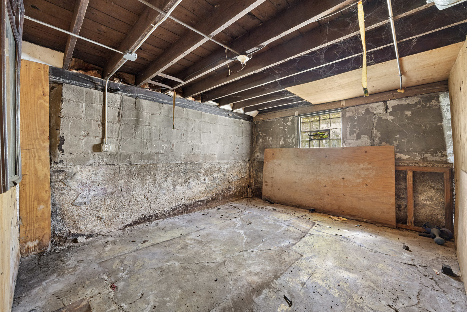 10631 S Wabash Avenue, Chicago, IL 60628
