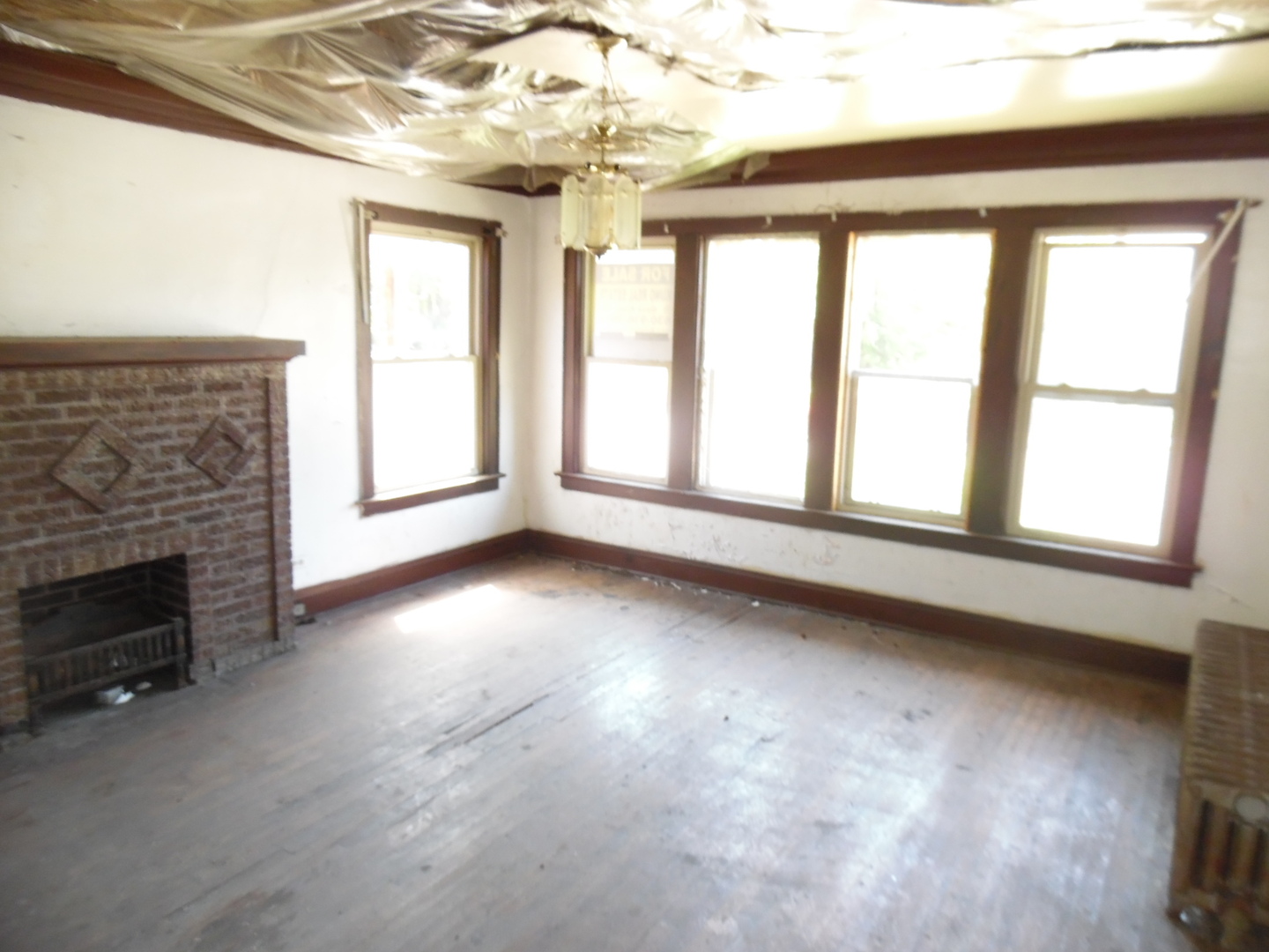 556 W 111th Street, Chicago, IL 60628