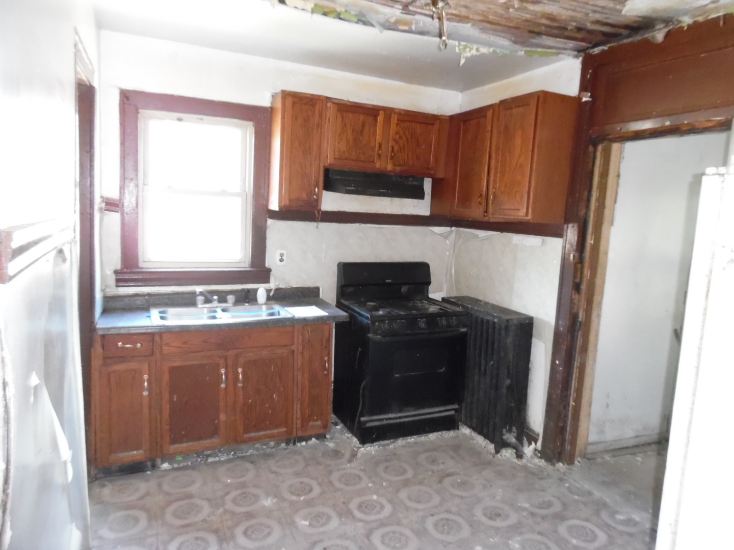 556 W 111th Street, Chicago, IL 60628