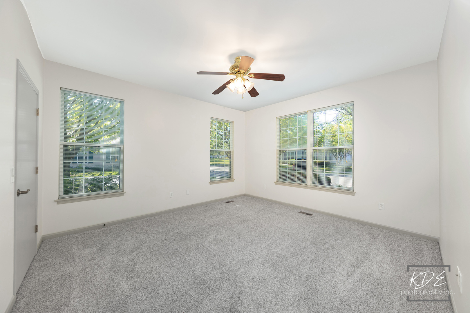636 S Cadillac Circle, Romeoville, IL 60446