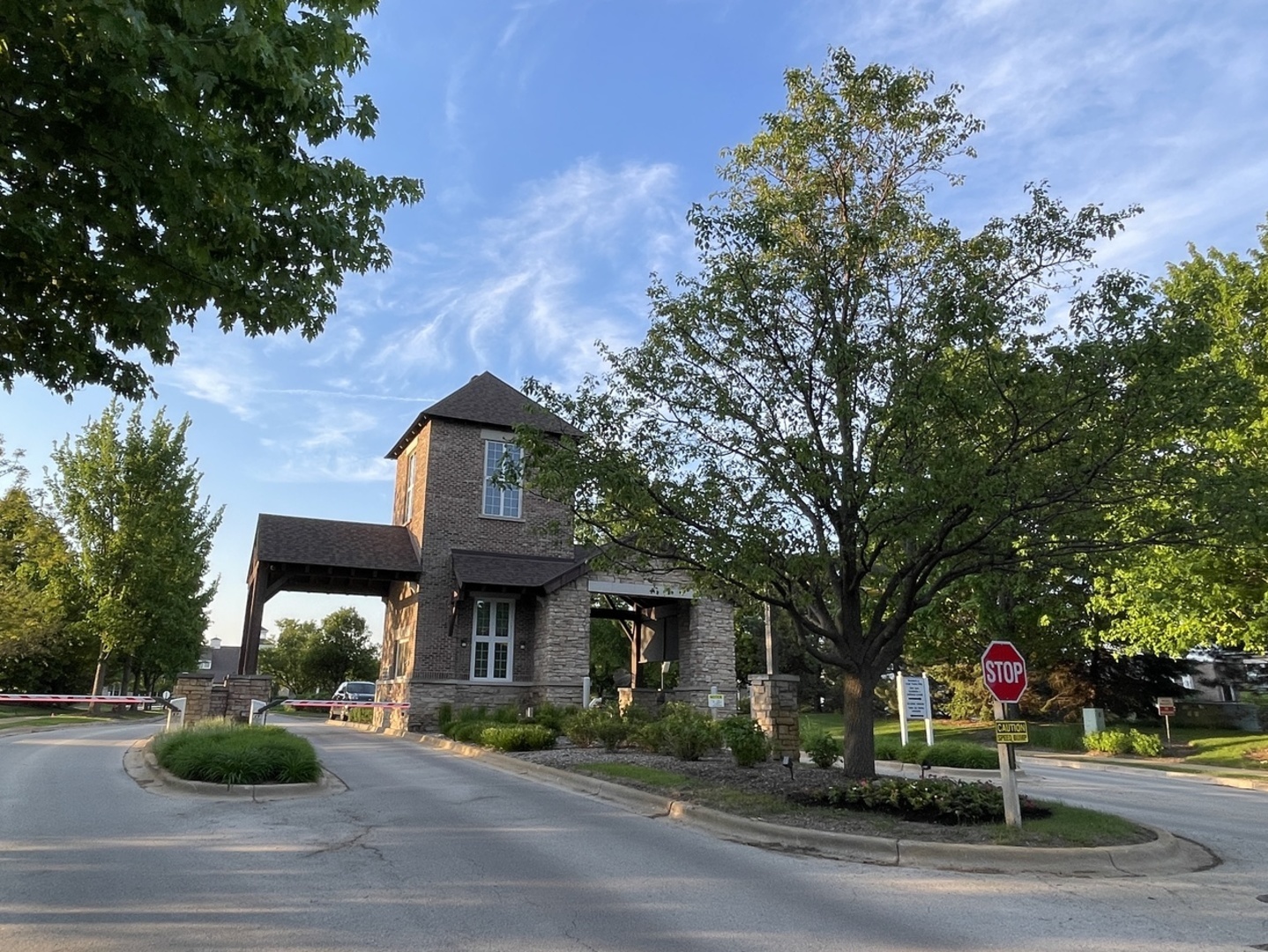 2815 NORMANDY Circle, Naperville, IL 60564