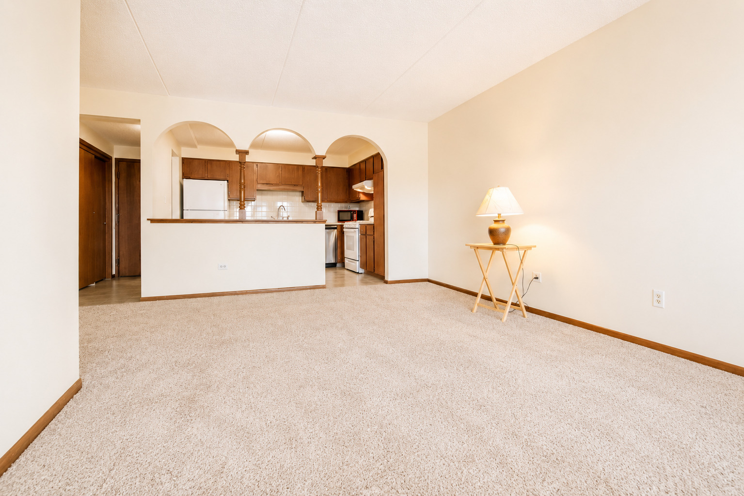 5447 W Lawrence Avenue #203, Chicago, IL 60630