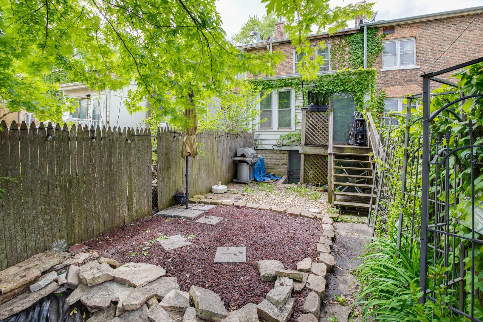11349 S Saint Lawrence Avenue, Chicago, IL 60628