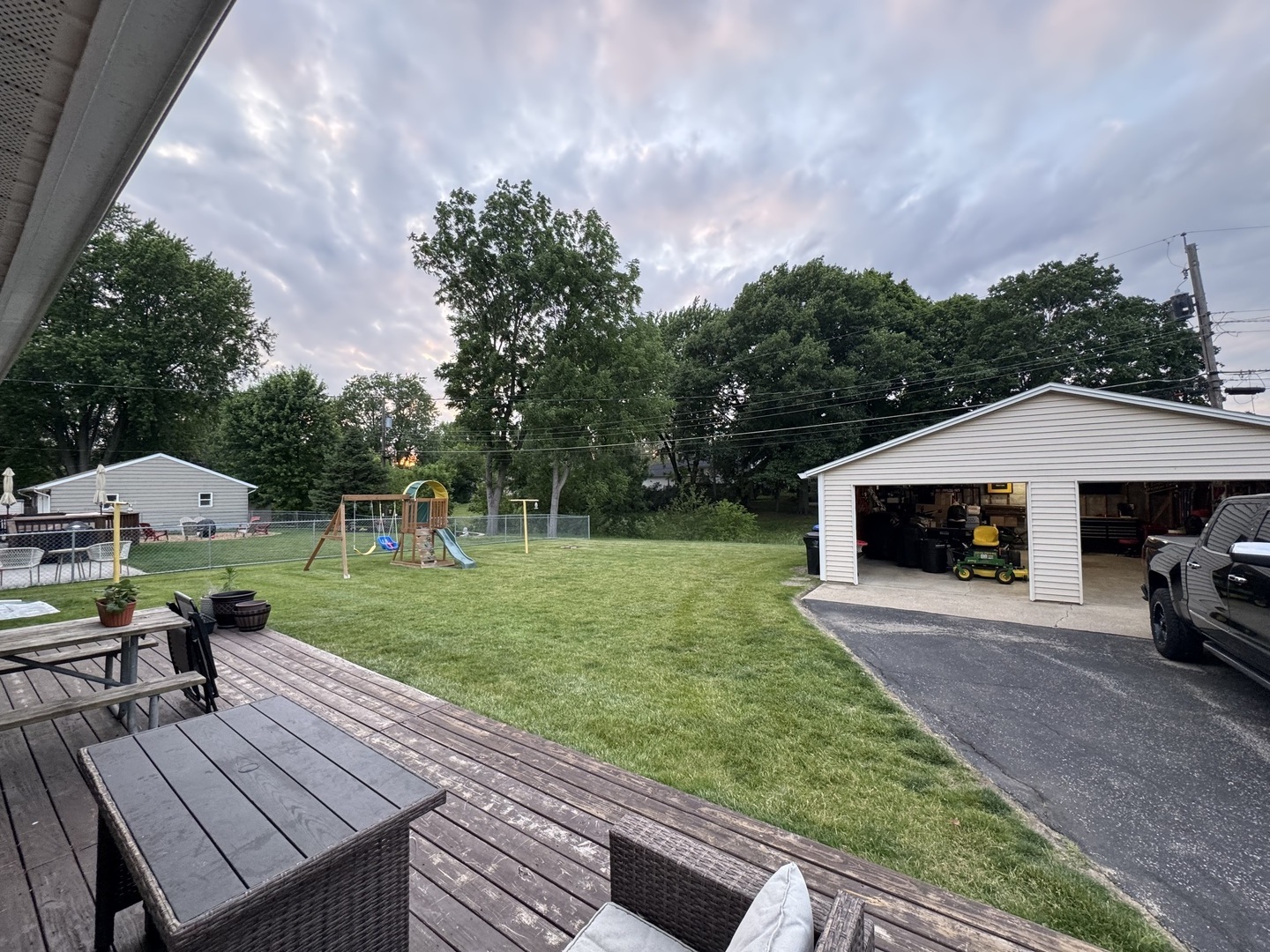 326 Rowe Drive, Bloomington, IL 61701