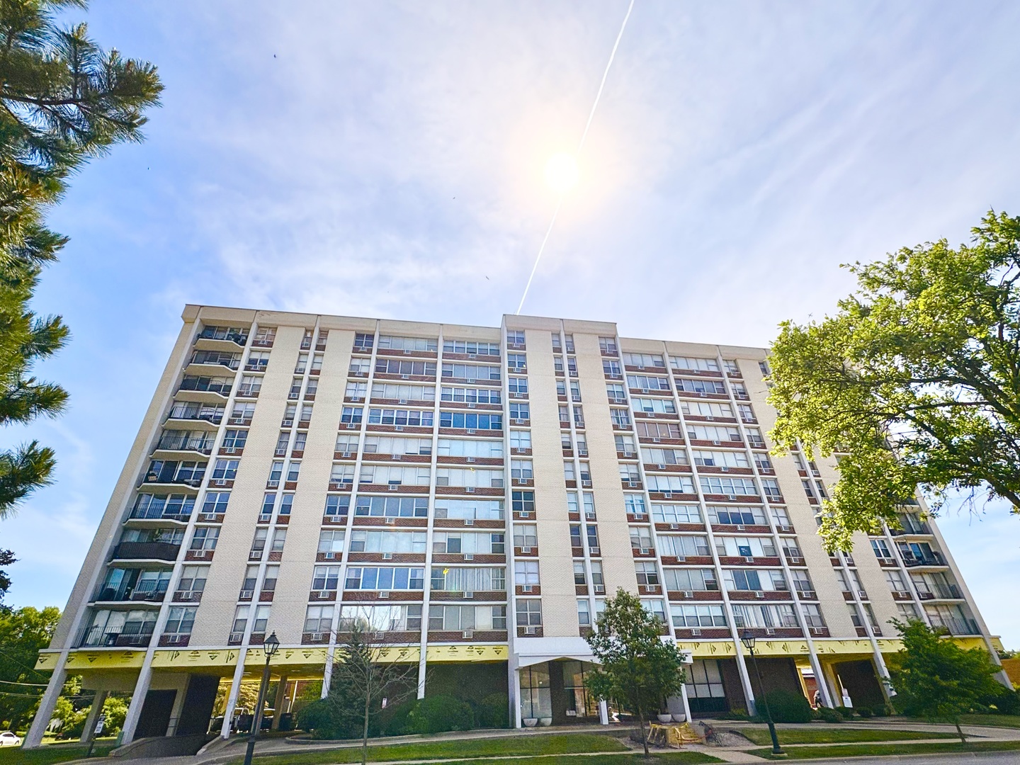 33 N Main Street #6G, Lombard, IL 60148