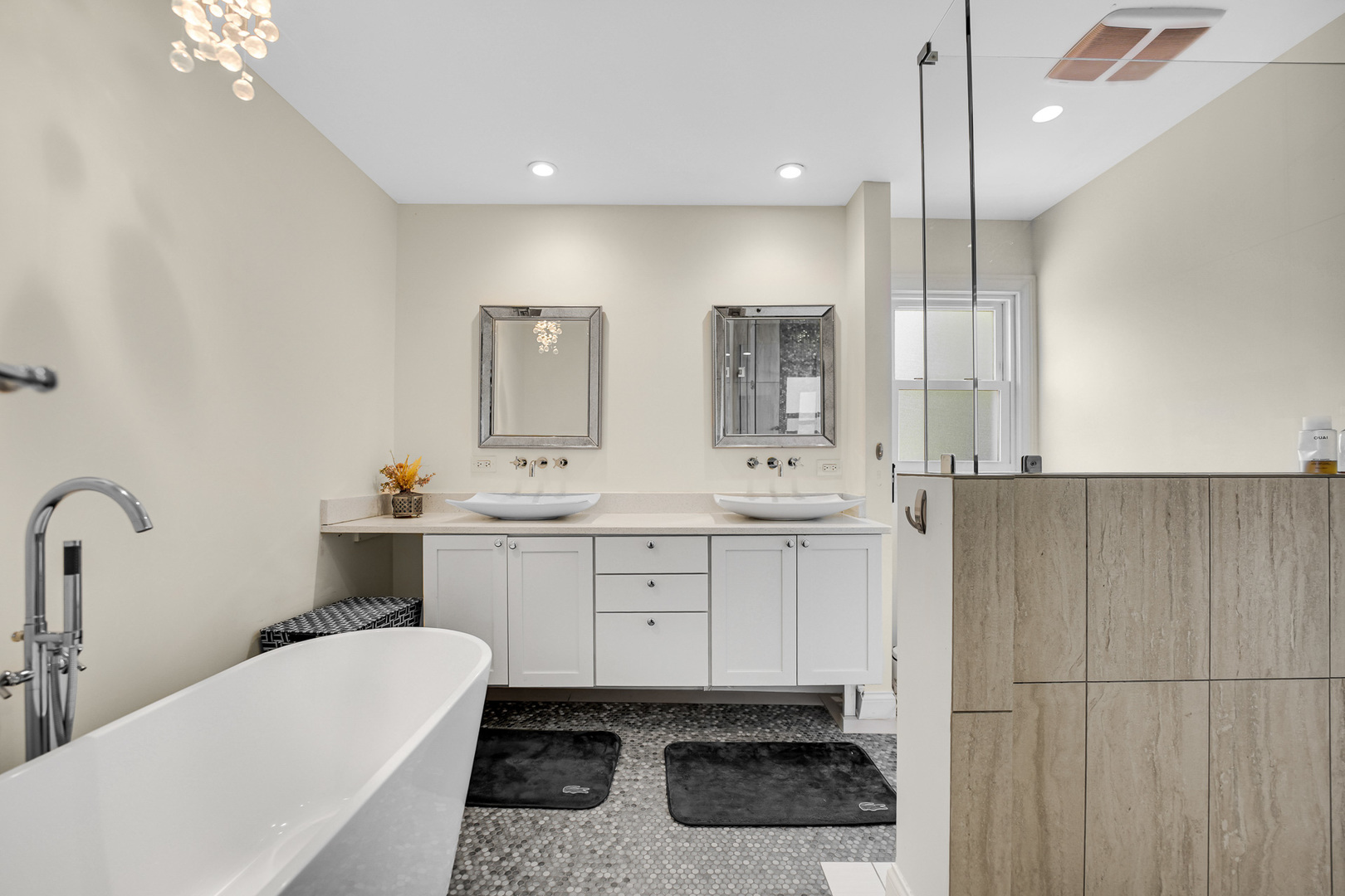 459 Sussex Court, Buffalo Grove, IL 60089