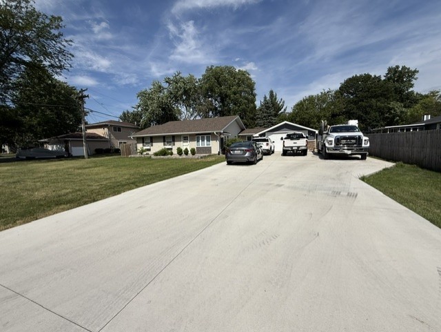 934 OGDEN Road, New Lenox, IL 60451