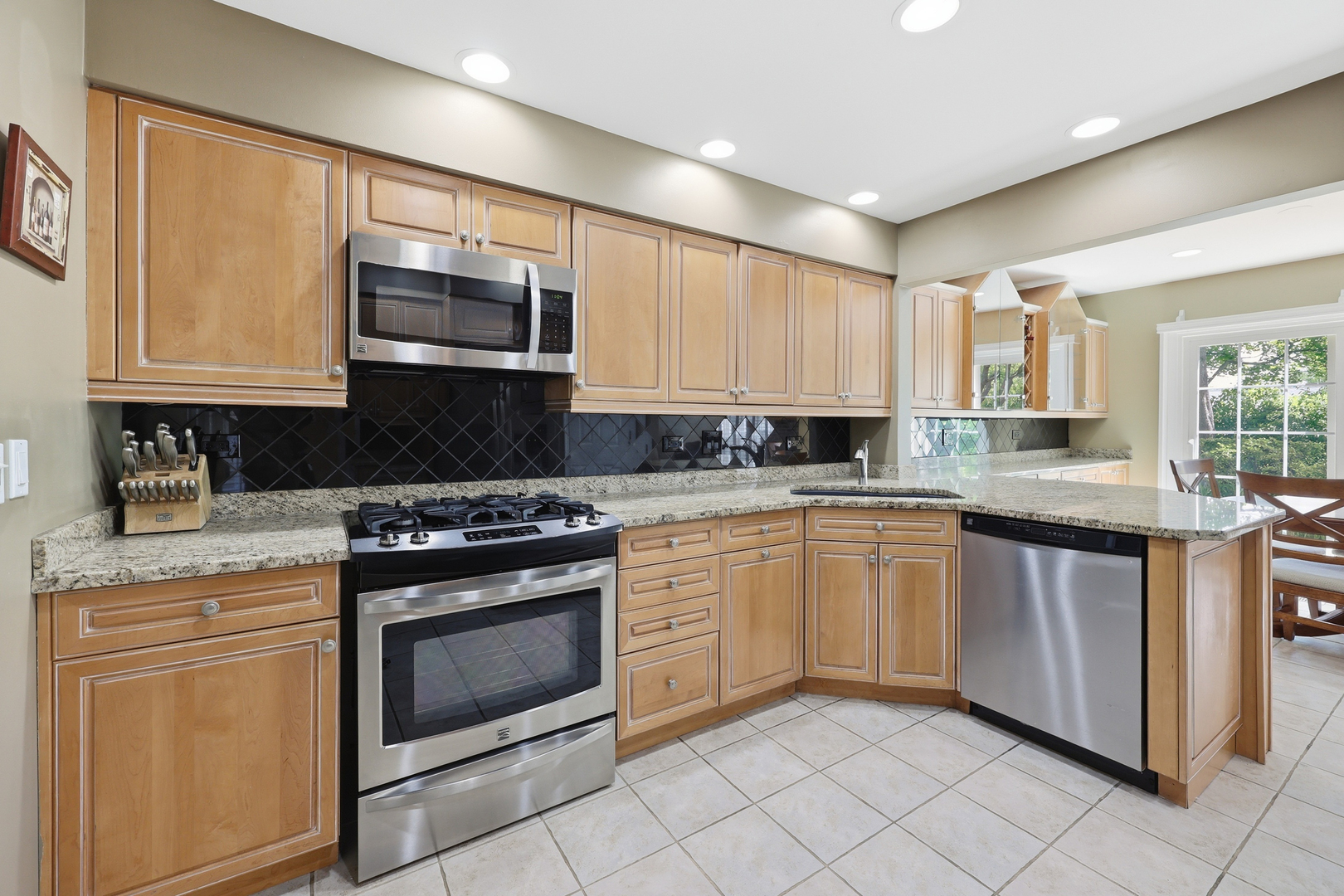 702 Clover Hill Court, Elk Grove Village, IL 60007
