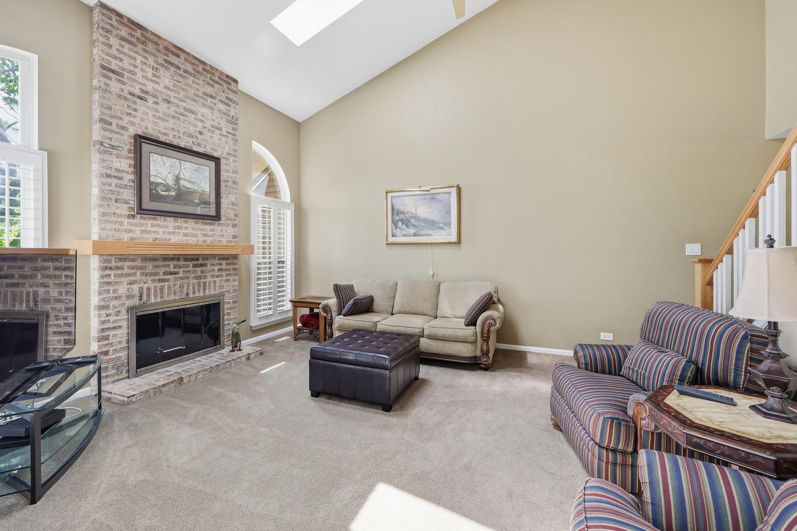 702 Clover Hill Court, Elk Grove Village, IL 60007