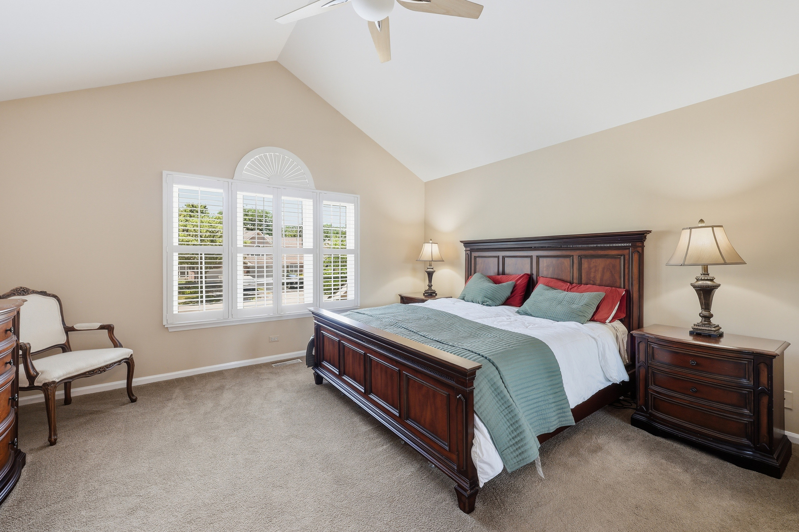 702 Clover Hill Court, Elk Grove Village, IL 60007