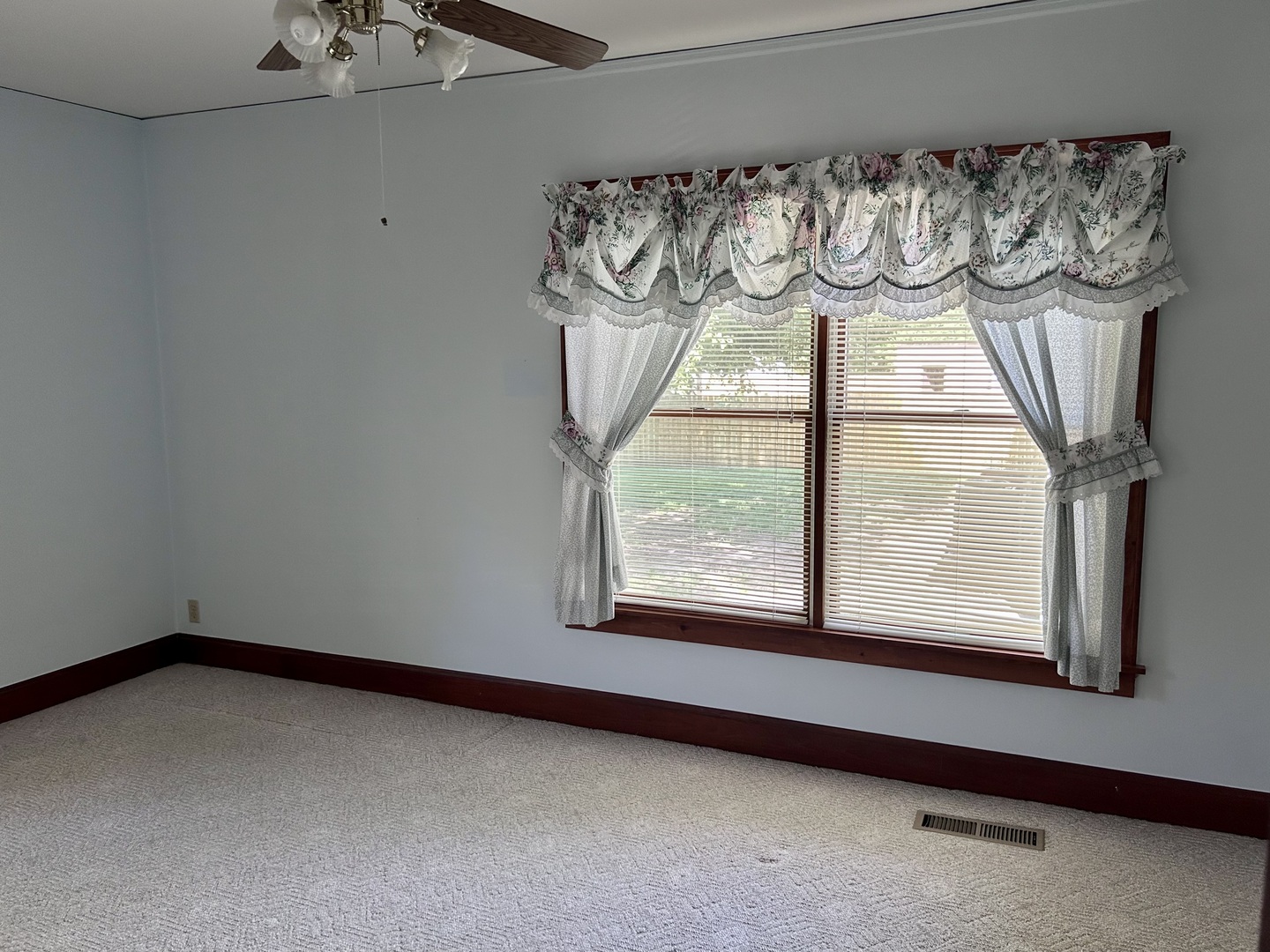 425 W Peru Street, Princeton, IL 61356