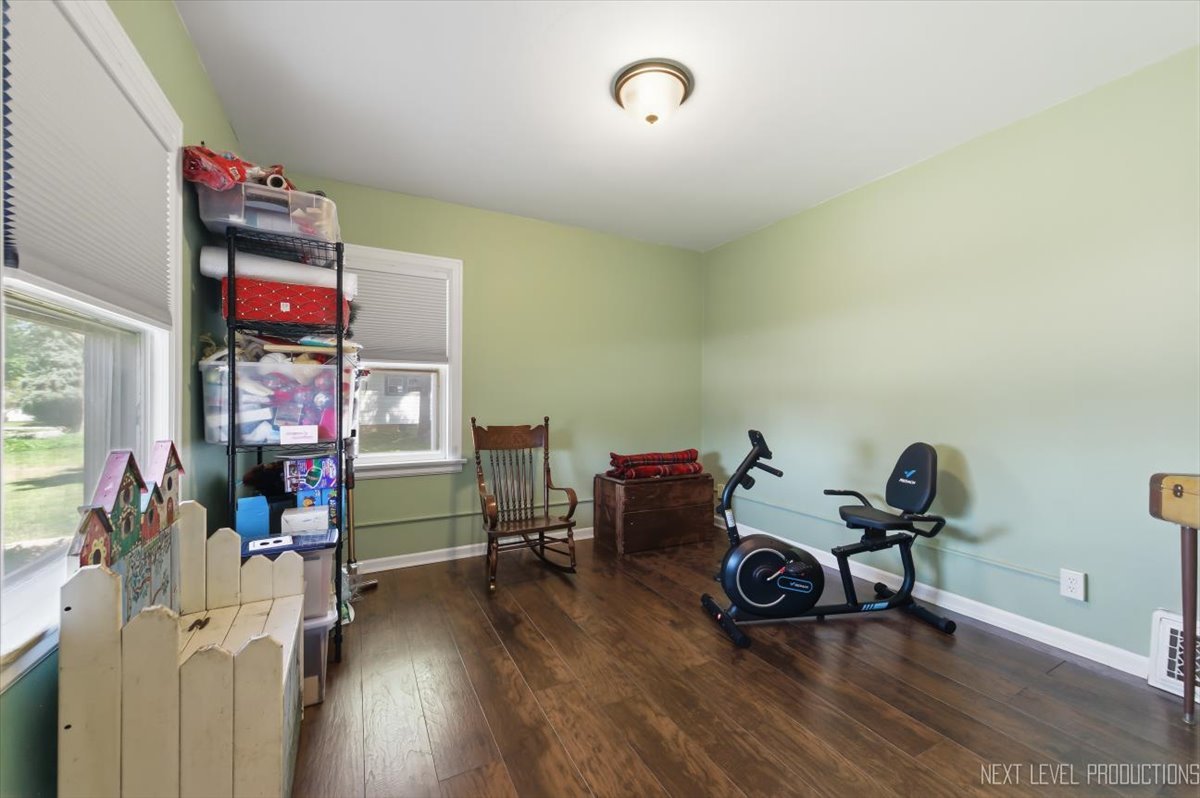 356 Lakelawn Boulevard, Aurora, IL 60506