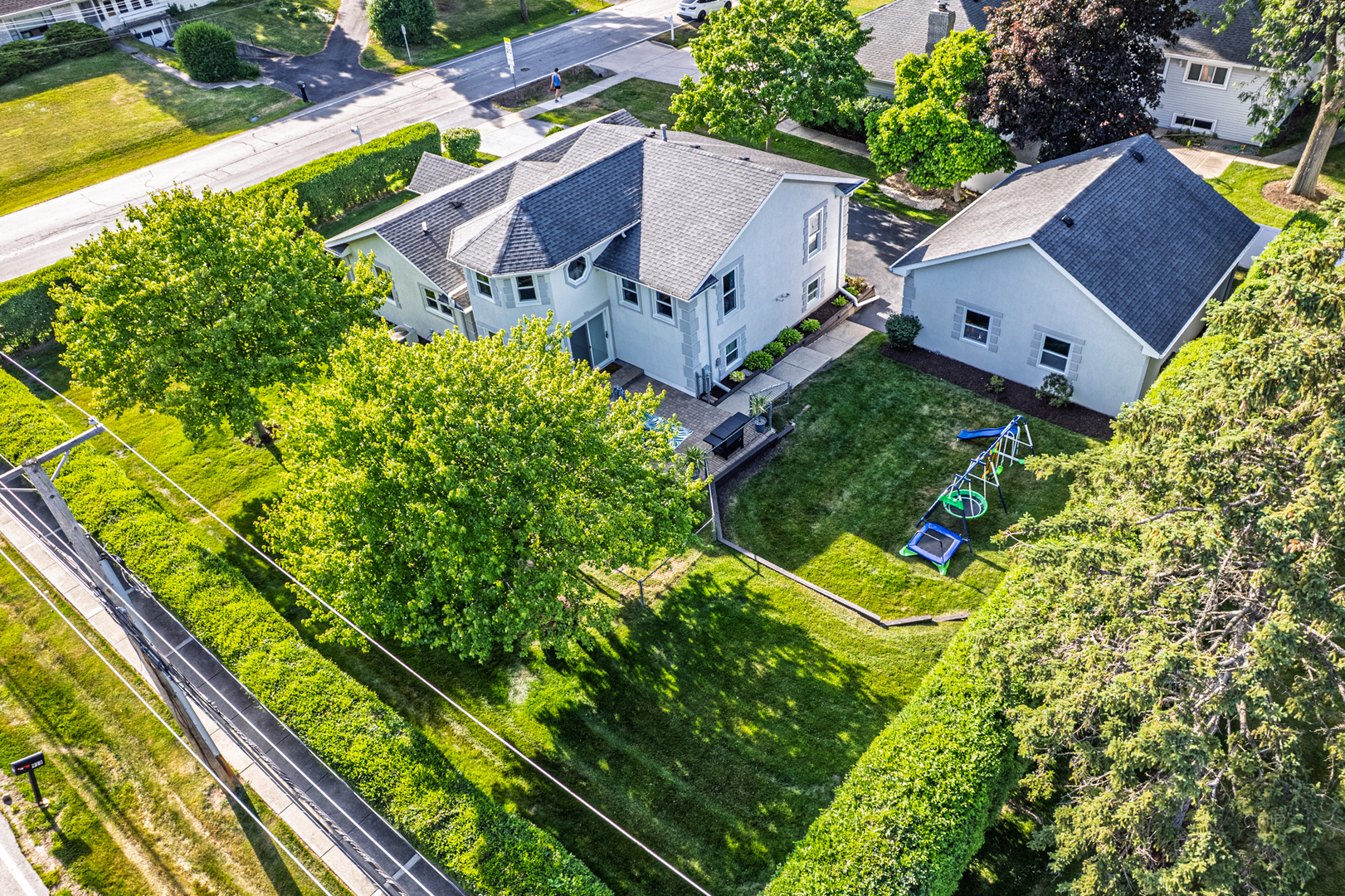 5009 Columbia Avenue, Lisle, IL 60532