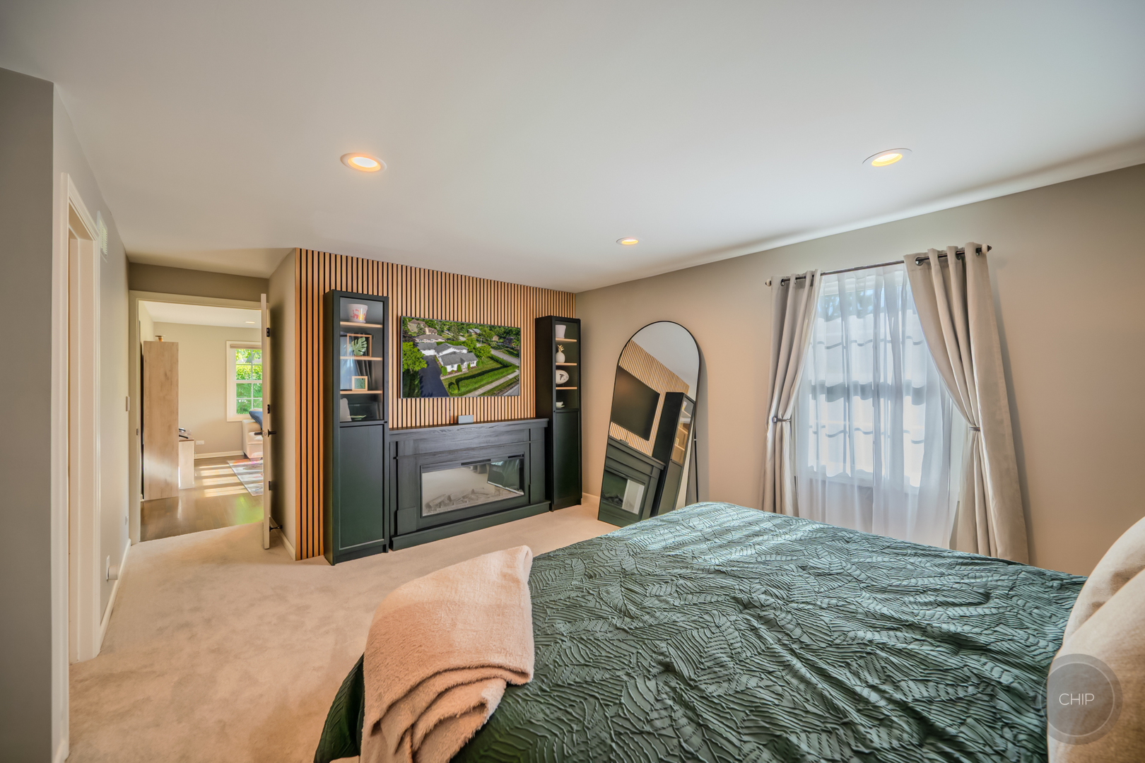 5009 Columbia Avenue, Lisle, IL 60532
