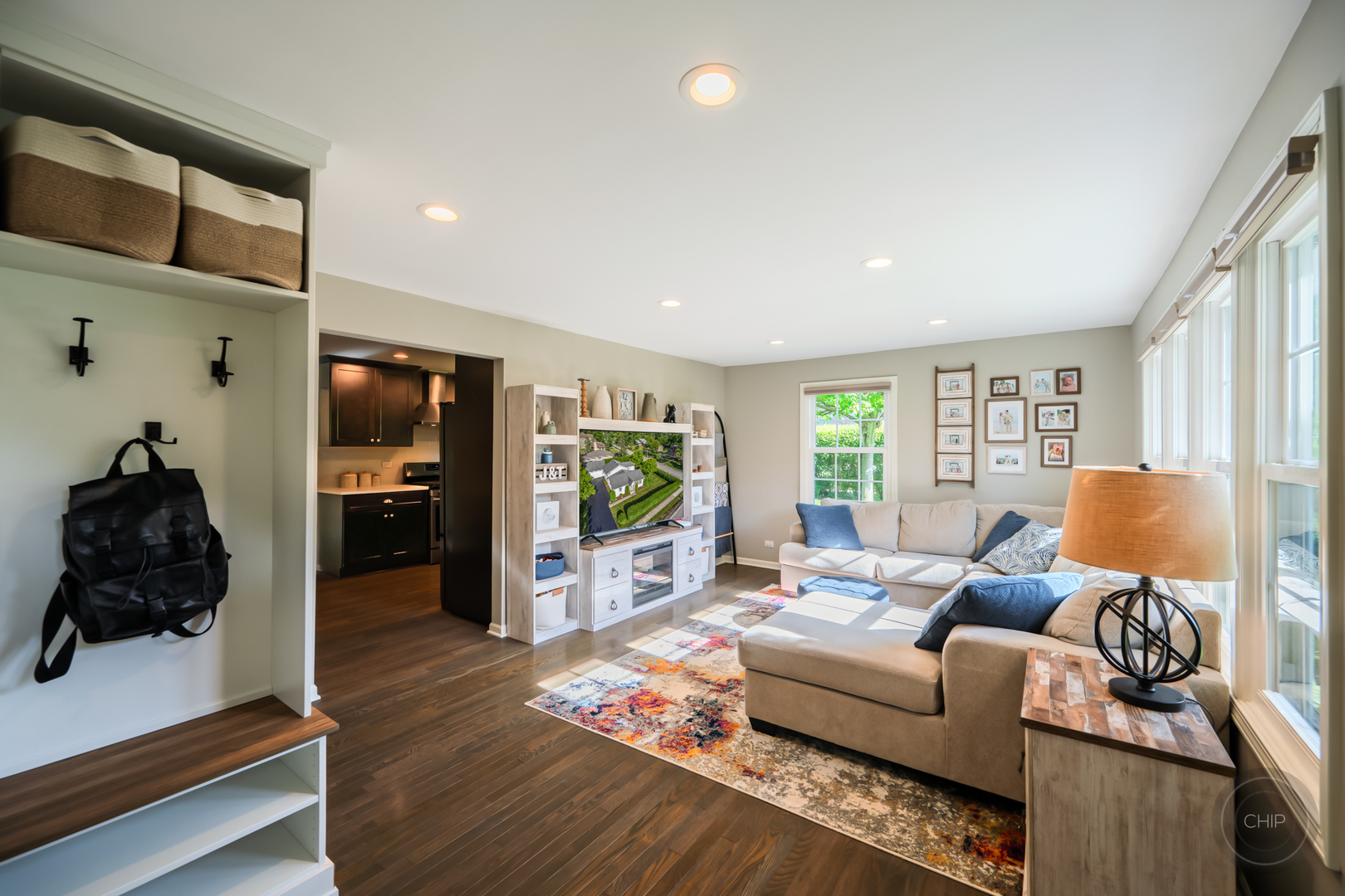 5009 Columbia Avenue, Lisle, IL 60532