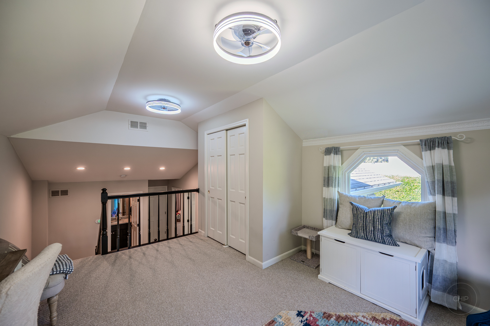 5009 Columbia Avenue, Lisle, IL 60532