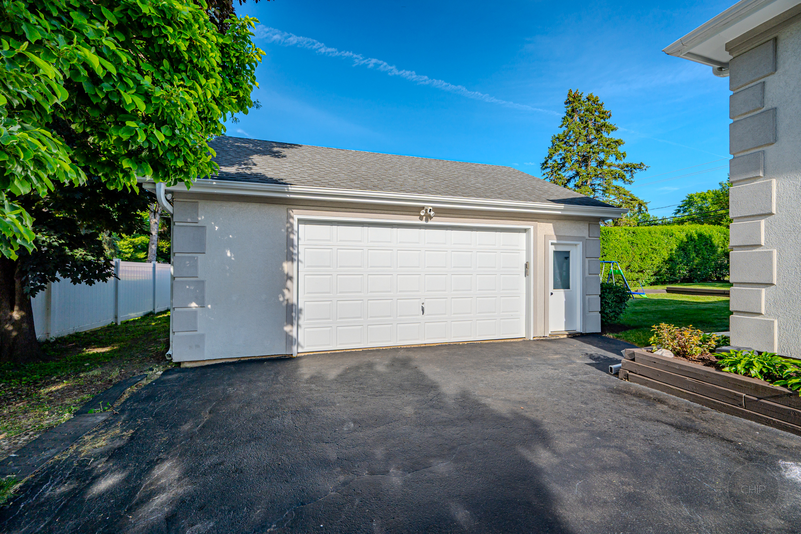 5009 Columbia Avenue, Lisle, IL 60532