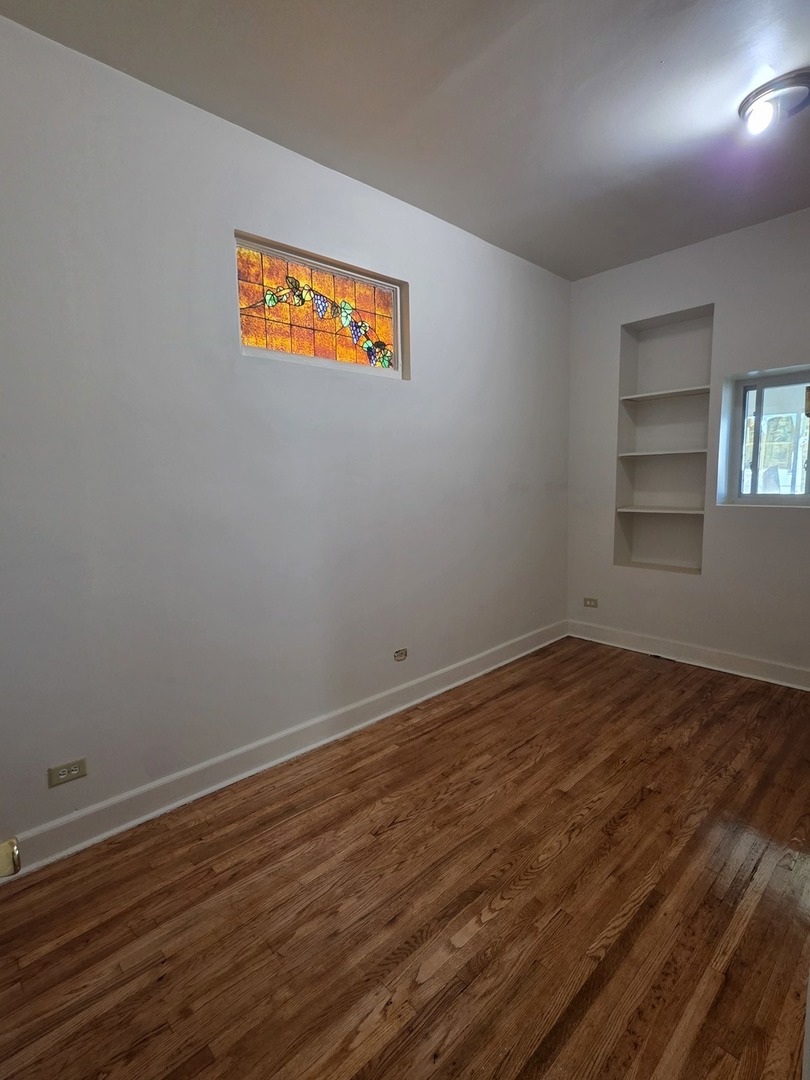 7250 S King Drive, Chicago, IL 60619