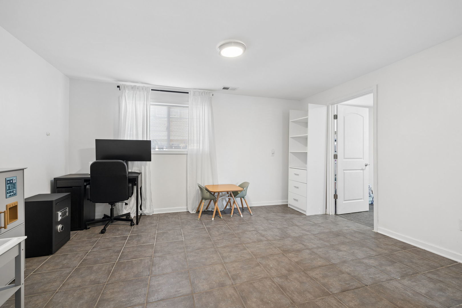 4343 Henry Street, Oak Forest, IL 60452