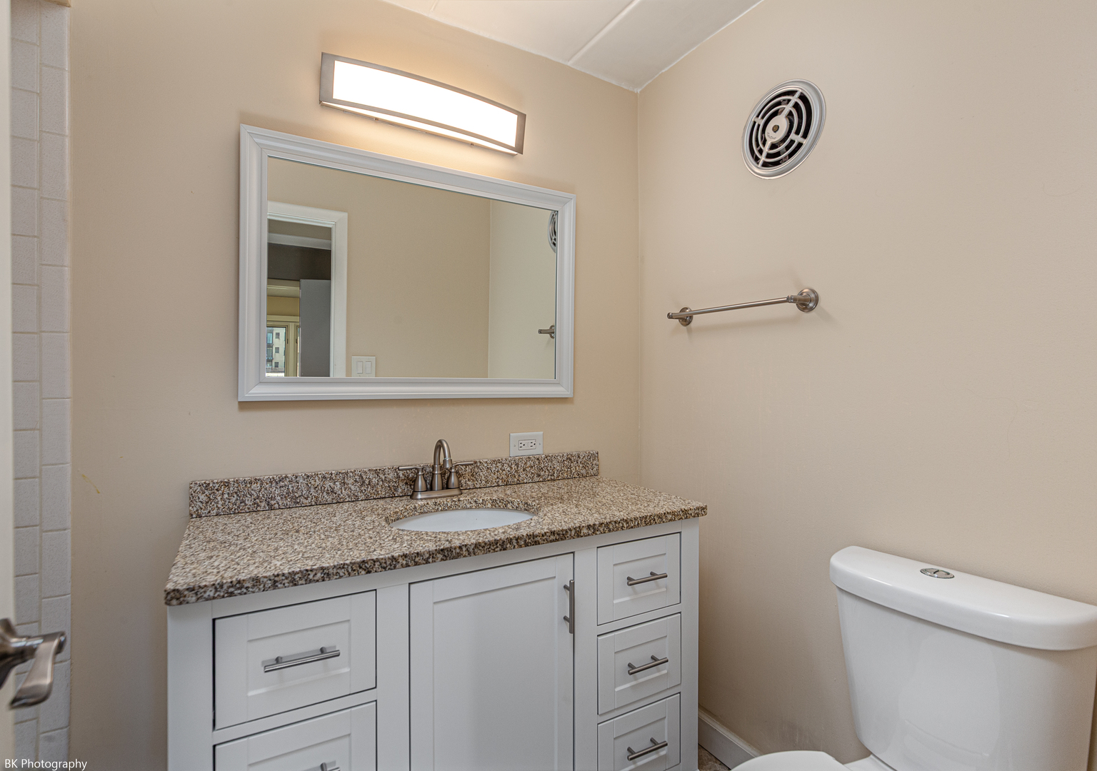 10408 Menard Avenue #3, Oak Lawn, IL 60453