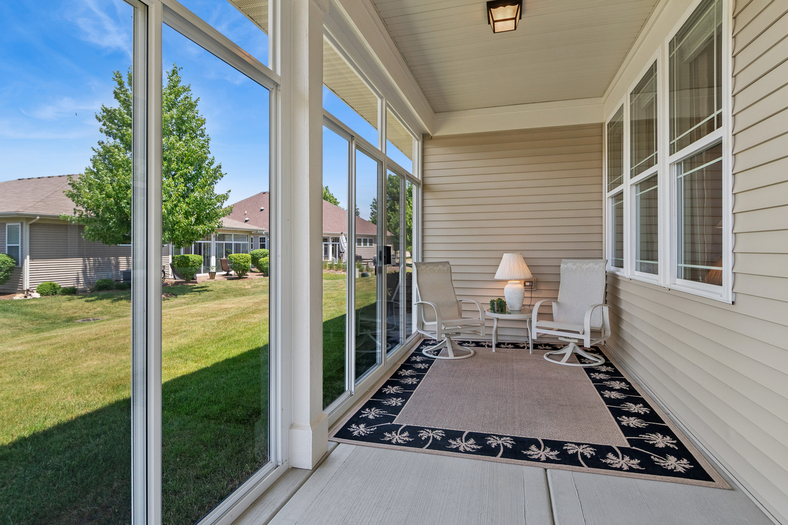 2807 Edgebrook Court, Naperville, IL 60564