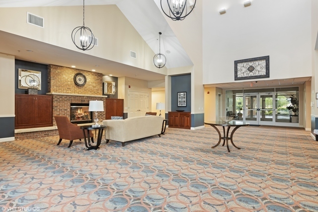 2807 Edgebrook Court, Naperville, IL 60564