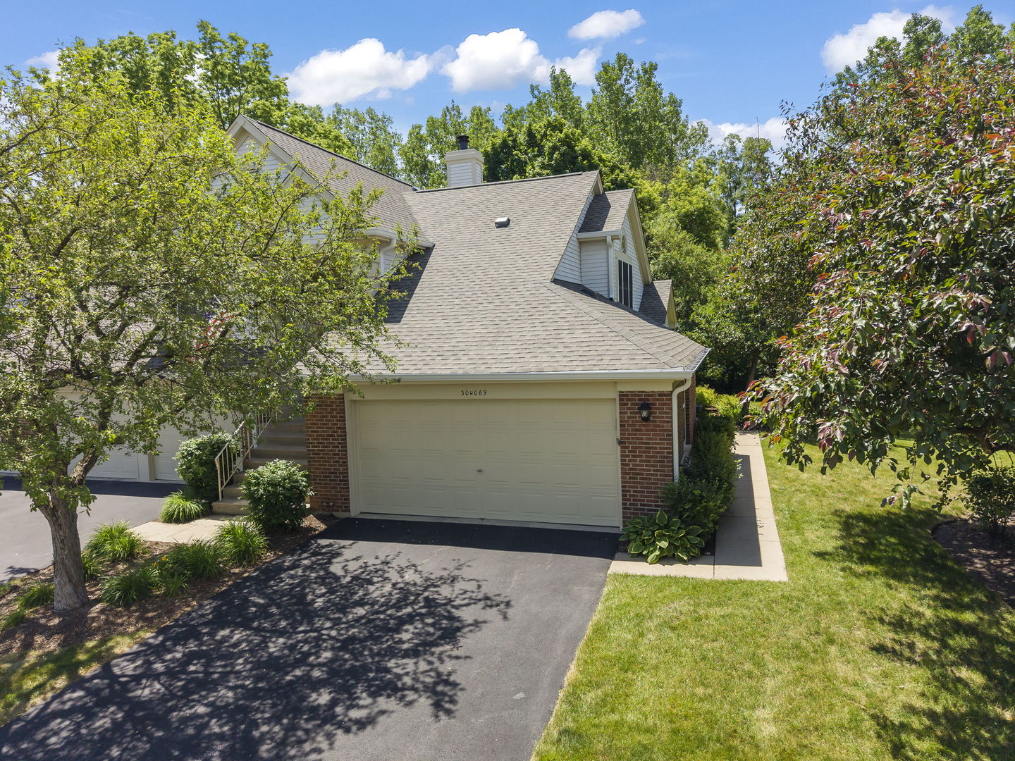 30W069 Penny Lane #0, Warrenville, IL 60555