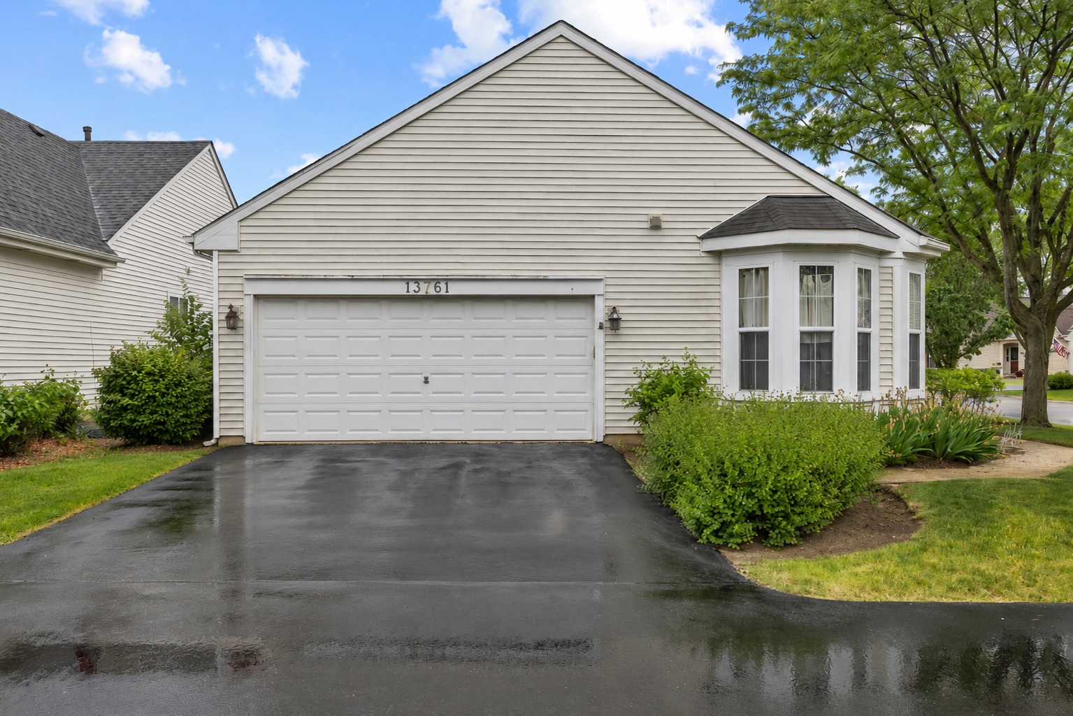 13761 S Redbud Drive, Plainfield, IL 60544