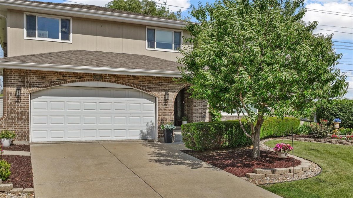 13015 W Split Rail Court, Homer Glen, IL 60491