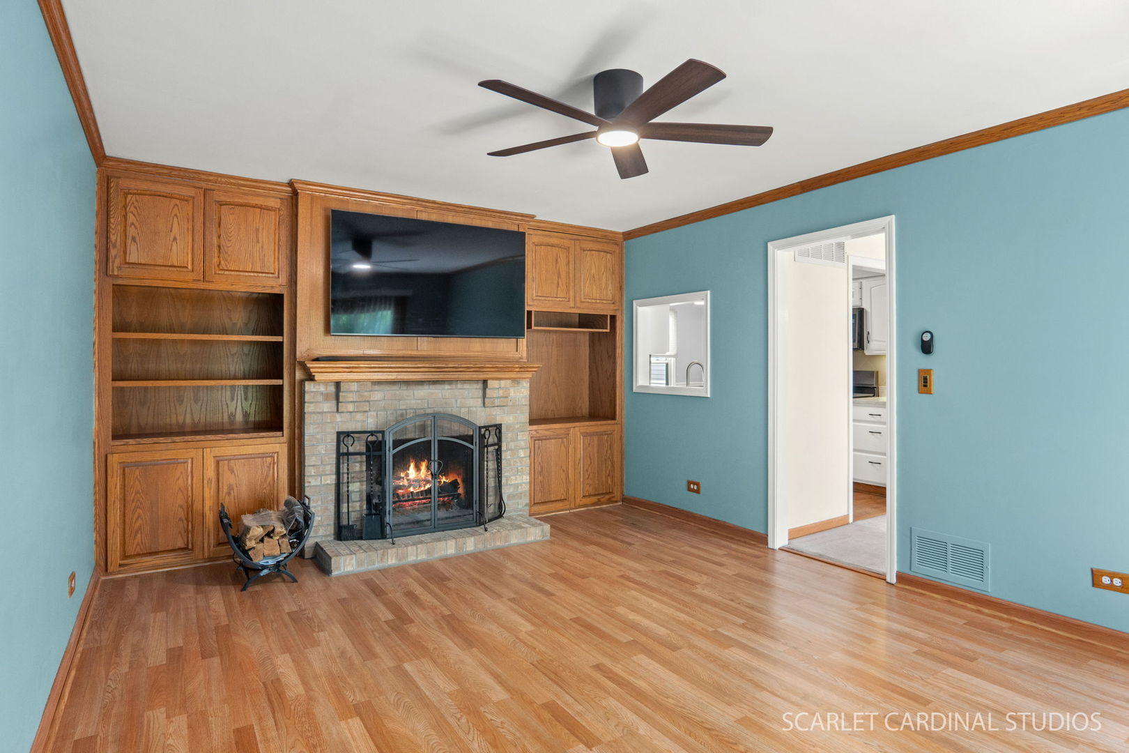 2021 Tiffany Drive, Schaumburg, IL 60194