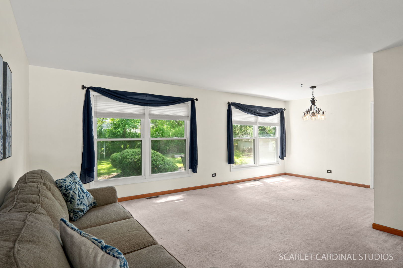 2021 Tiffany Drive, Schaumburg, IL 60194