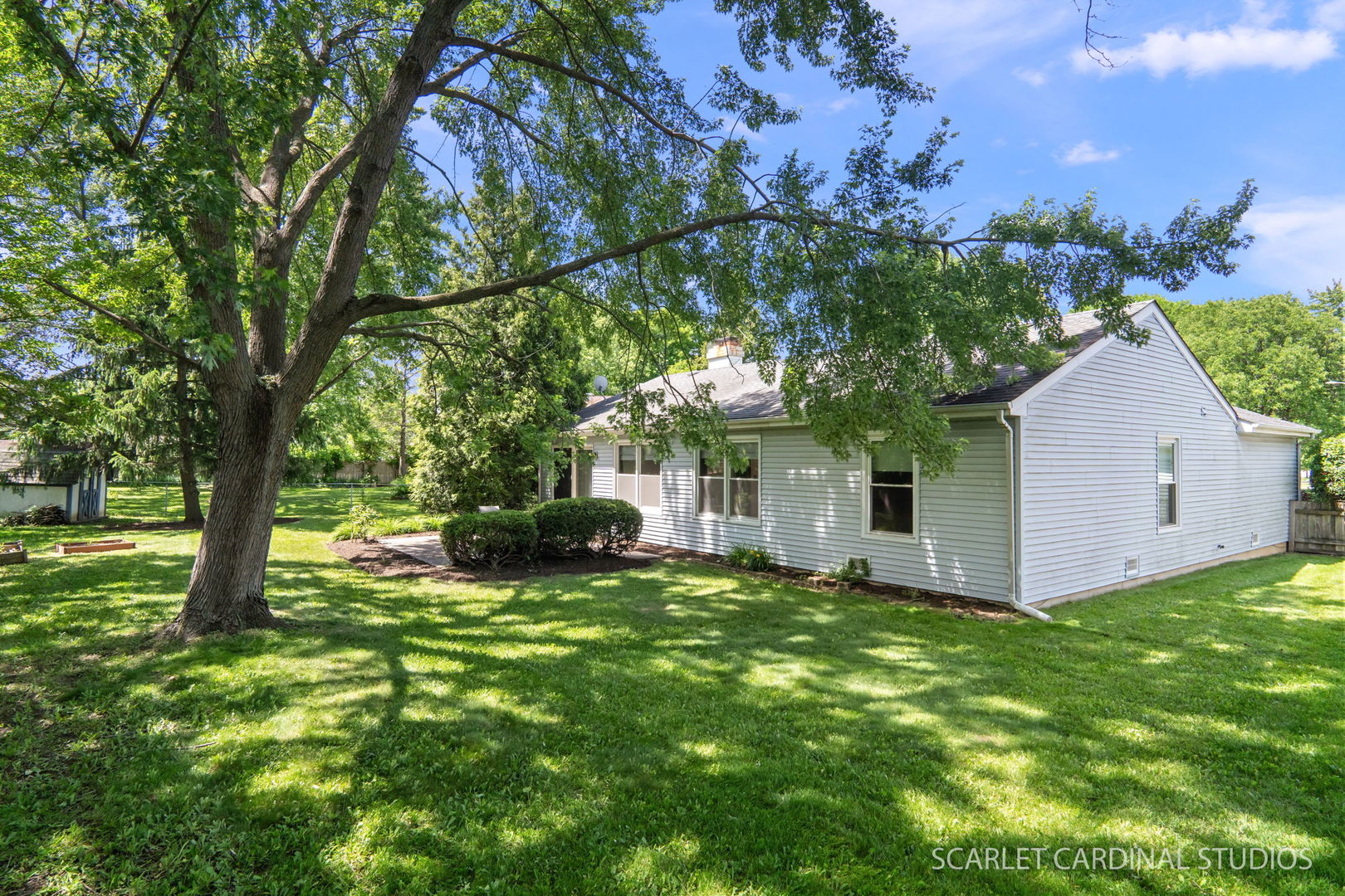 2021 Tiffany Drive, Schaumburg, IL 60194