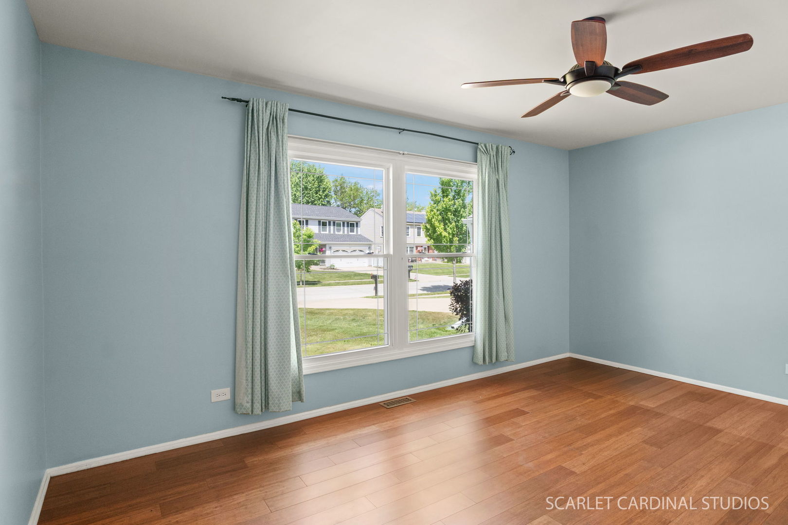 2021 Tiffany Drive, Schaumburg, IL 60194