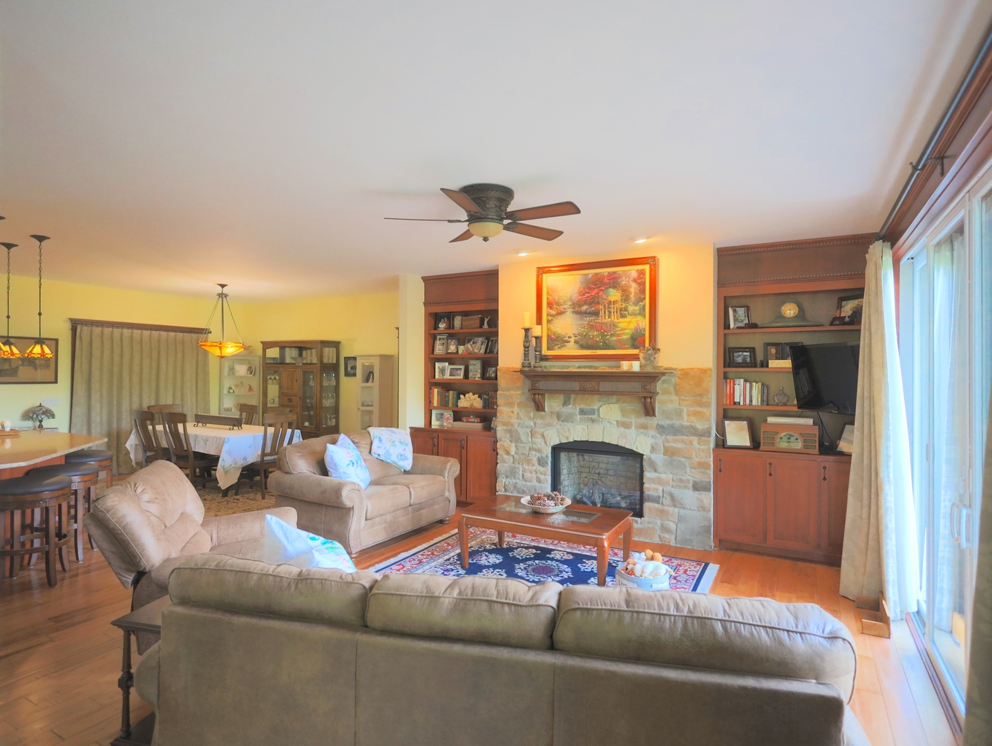 9496 S Hanover Hill Road, Hanover, IL 61041