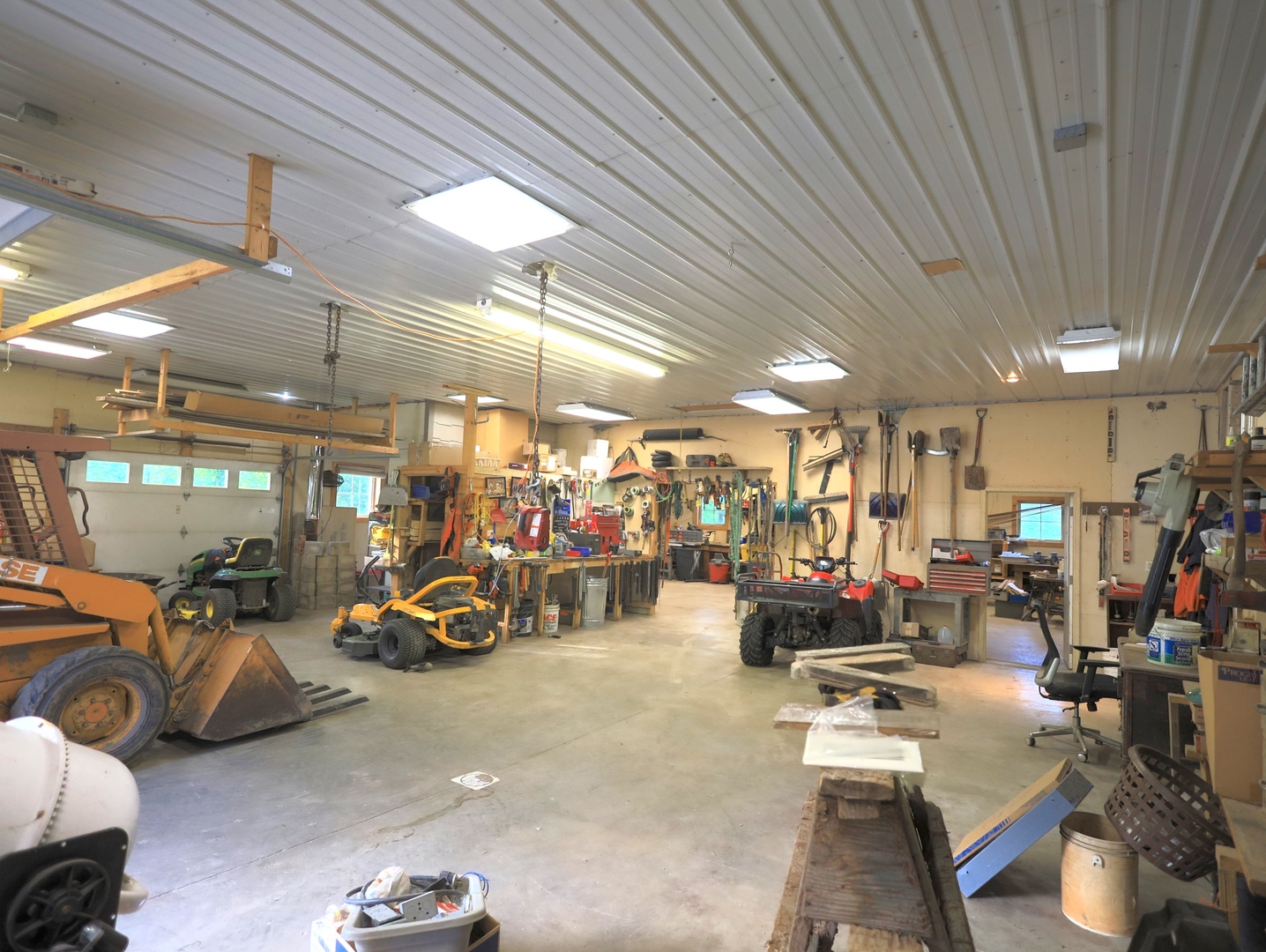 9496 S Hanover Hill Road, Hanover, IL 61041
