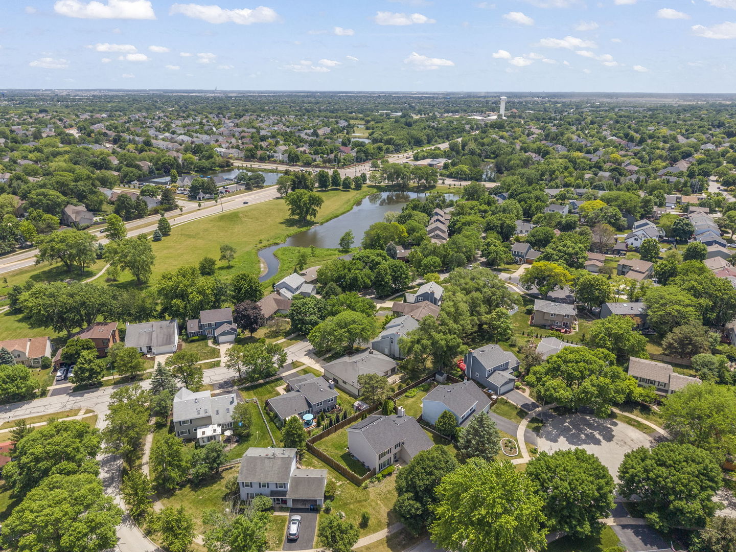 2717 Rolling Meadows Drive, Naperville, IL 60564