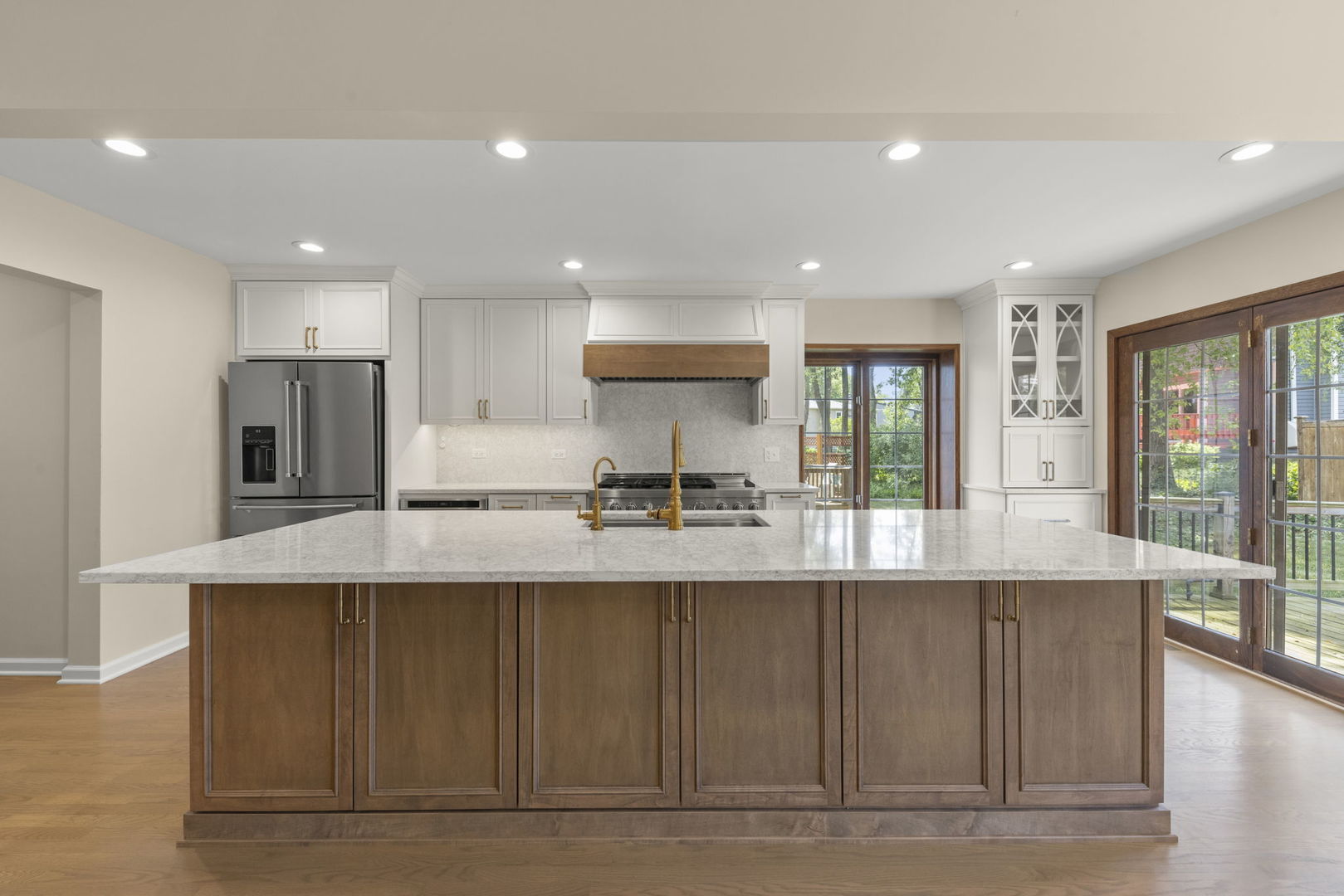 2717 Rolling Meadows Drive, Naperville, IL 60564