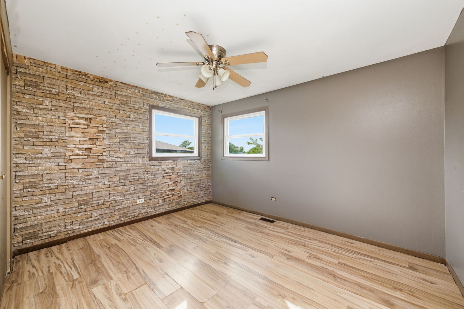 17050 88th Court, Orland Hills, IL 60487