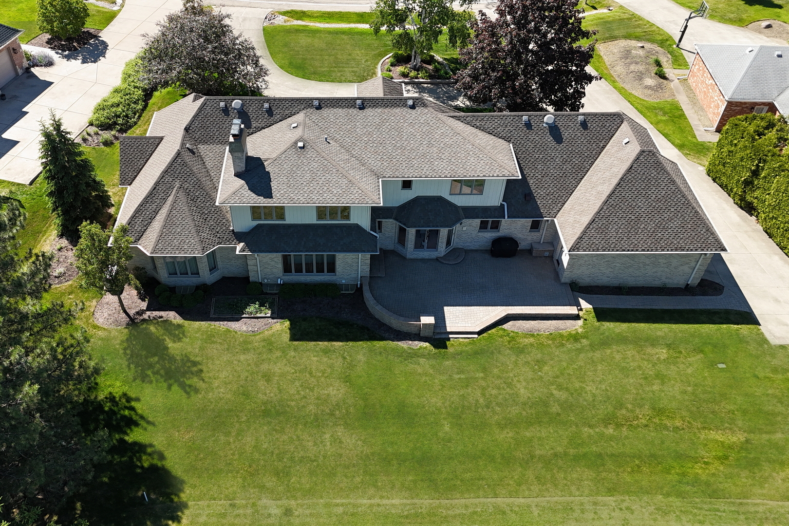 3011 Cyprus Court, Buffalo Grove, IL 60089