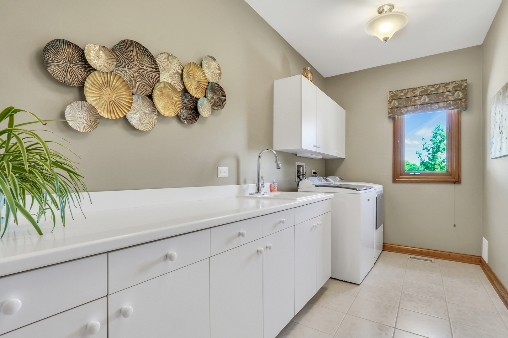 3011 Cyprus Court, Buffalo Grove, IL 60089