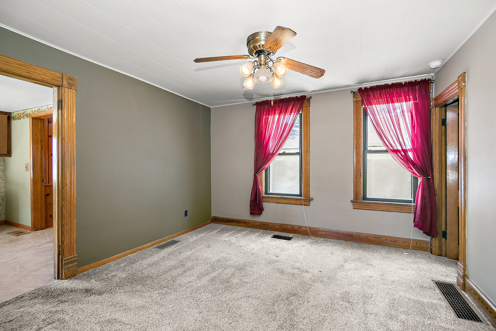 105 N Sixth Street, Ashkum, IL 60911