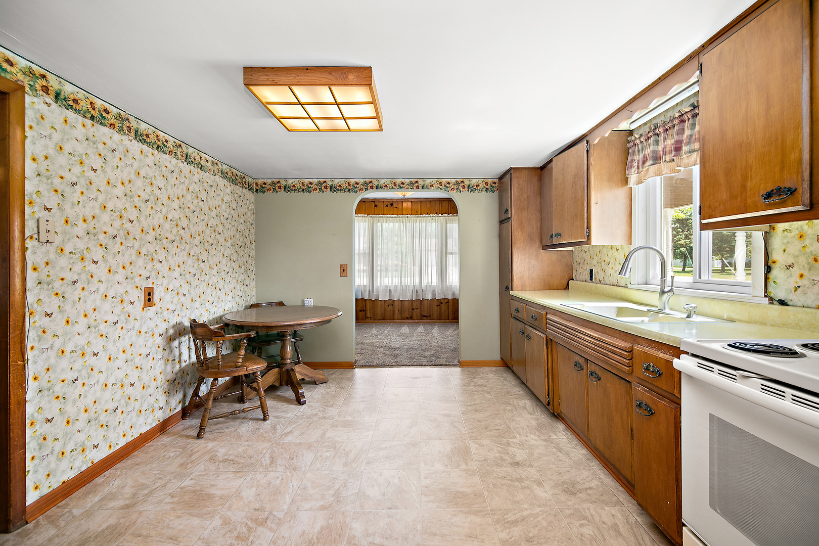 105 N Sixth Street, Ashkum, IL 60911