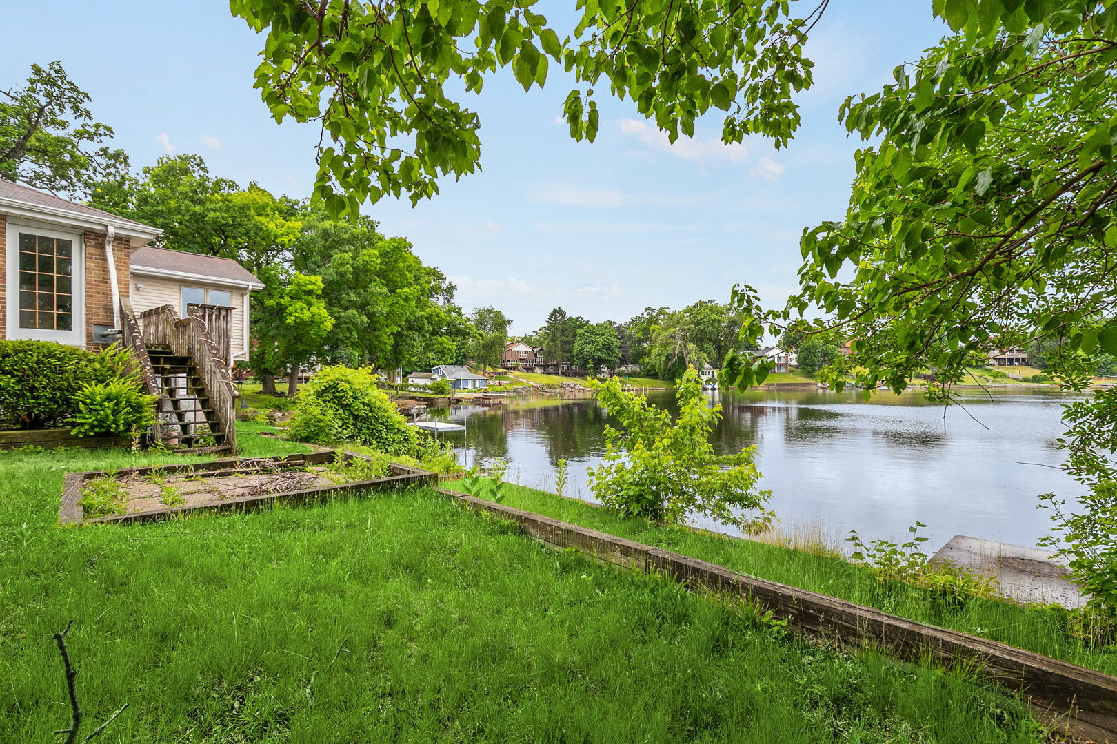 3815 Midway Drive, Island Lake, IL 60042