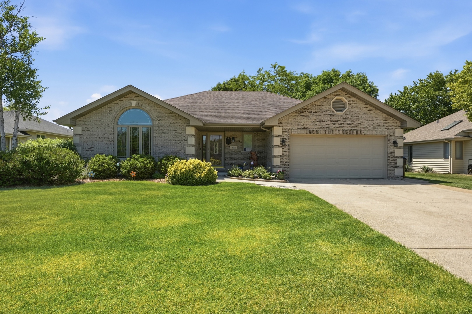 9911 195th Street, Mokena, IL 60448
