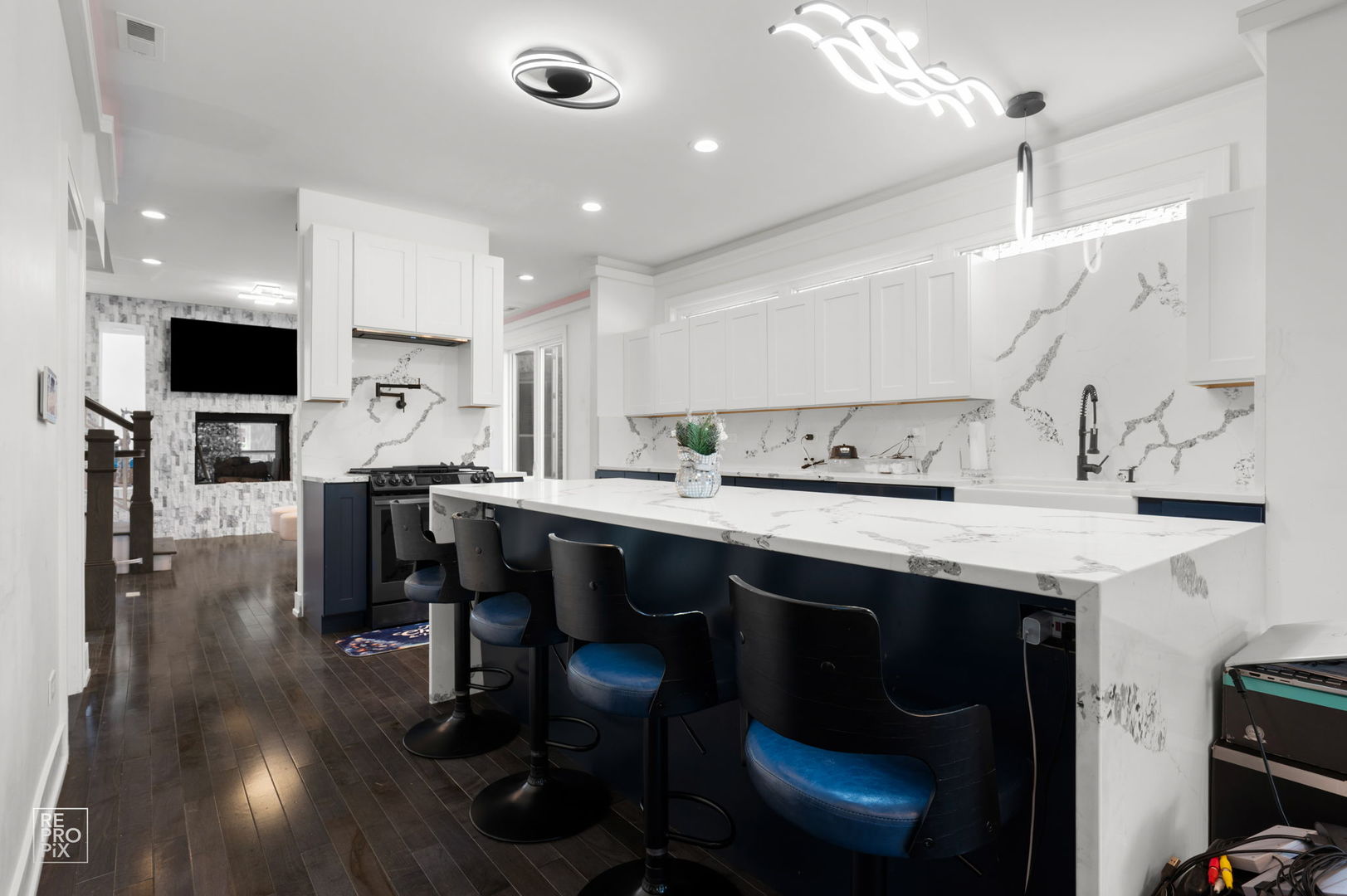 5419 S Michigan Avenue, Chicago, IL 60615
